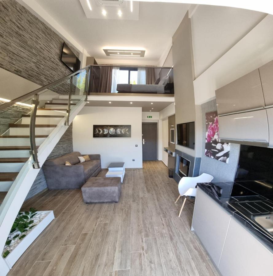Luxsuites Ofrínion Exterior foto